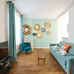https://tres-cosy-45m2-proche-du-parc-des-expositions.fr-paris.fr